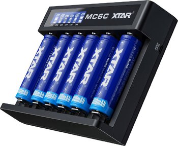 Battery charger for cylindrical batteries Li-ion 18650 Xtar MC6C
